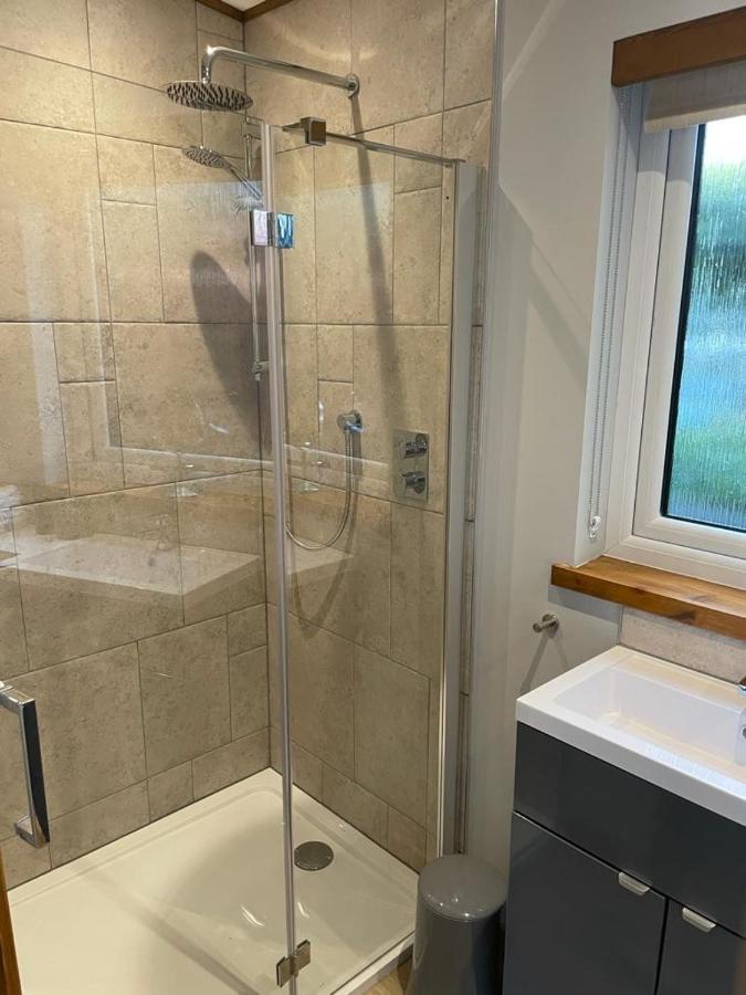 The Hide Apartment Ullapool Bagian luar foto