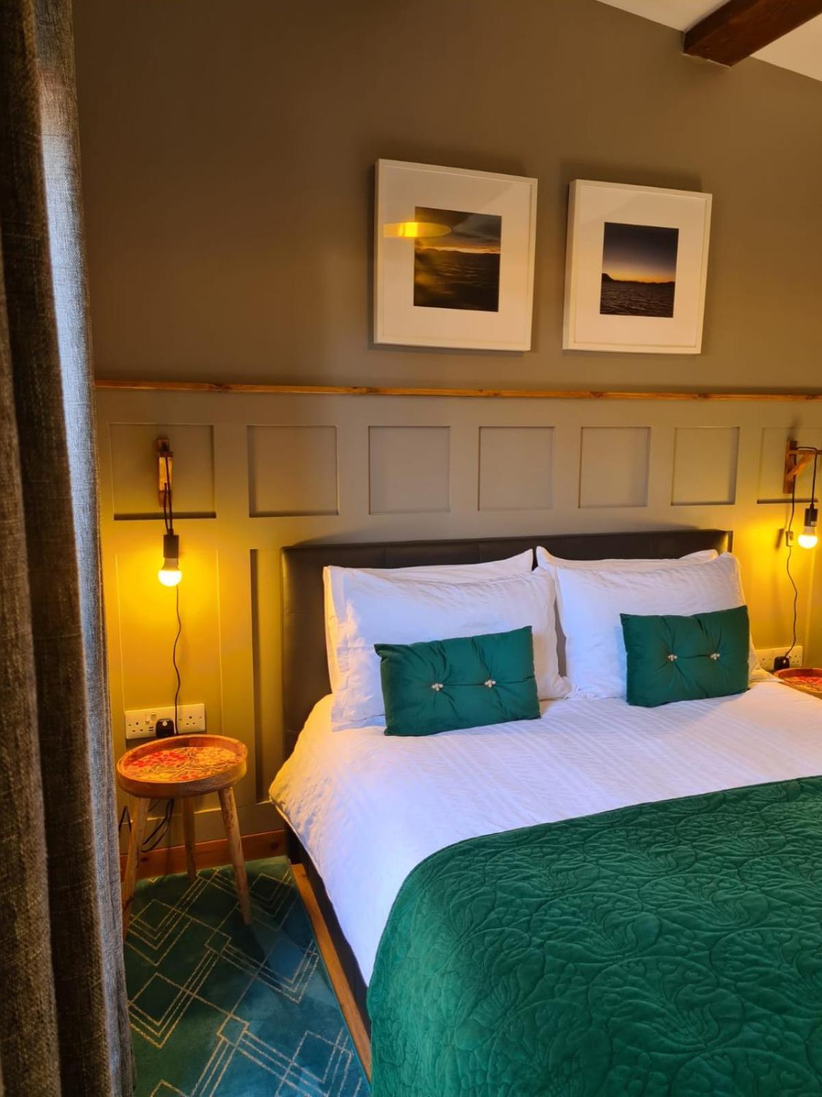 The Hide Apartment Ullapool Bagian luar foto