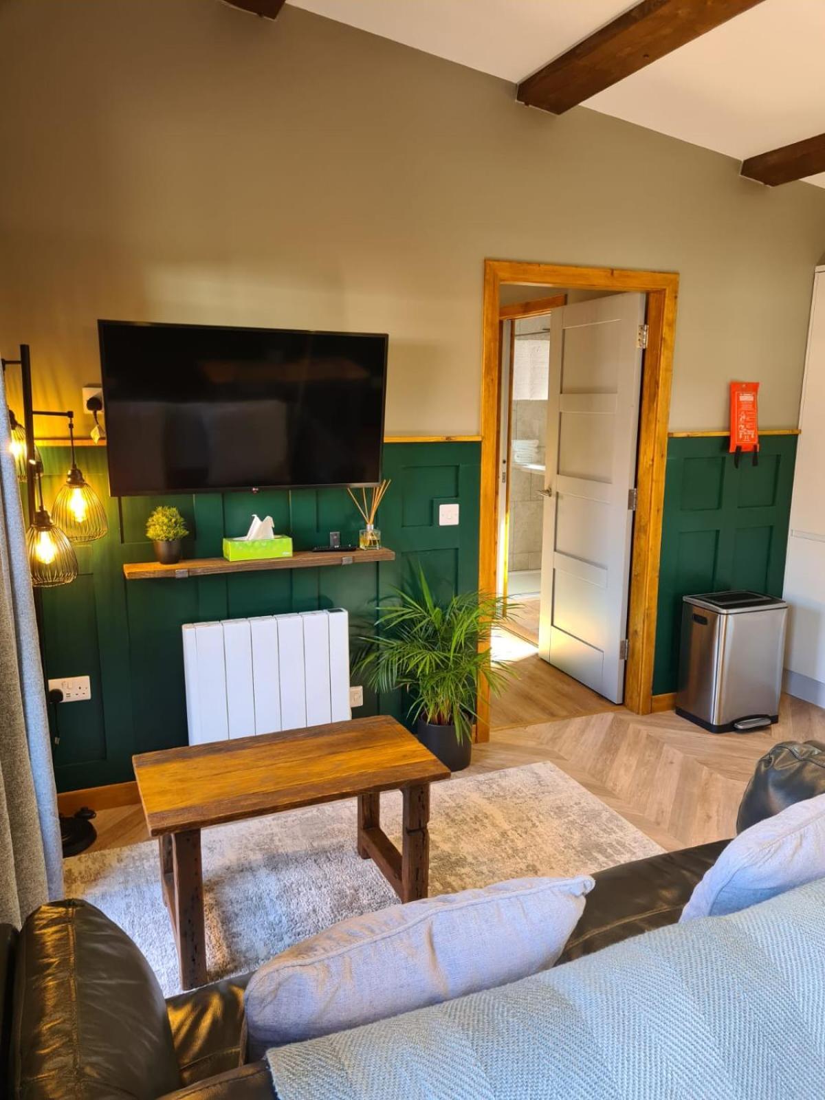 The Hide Apartment Ullapool Bagian luar foto