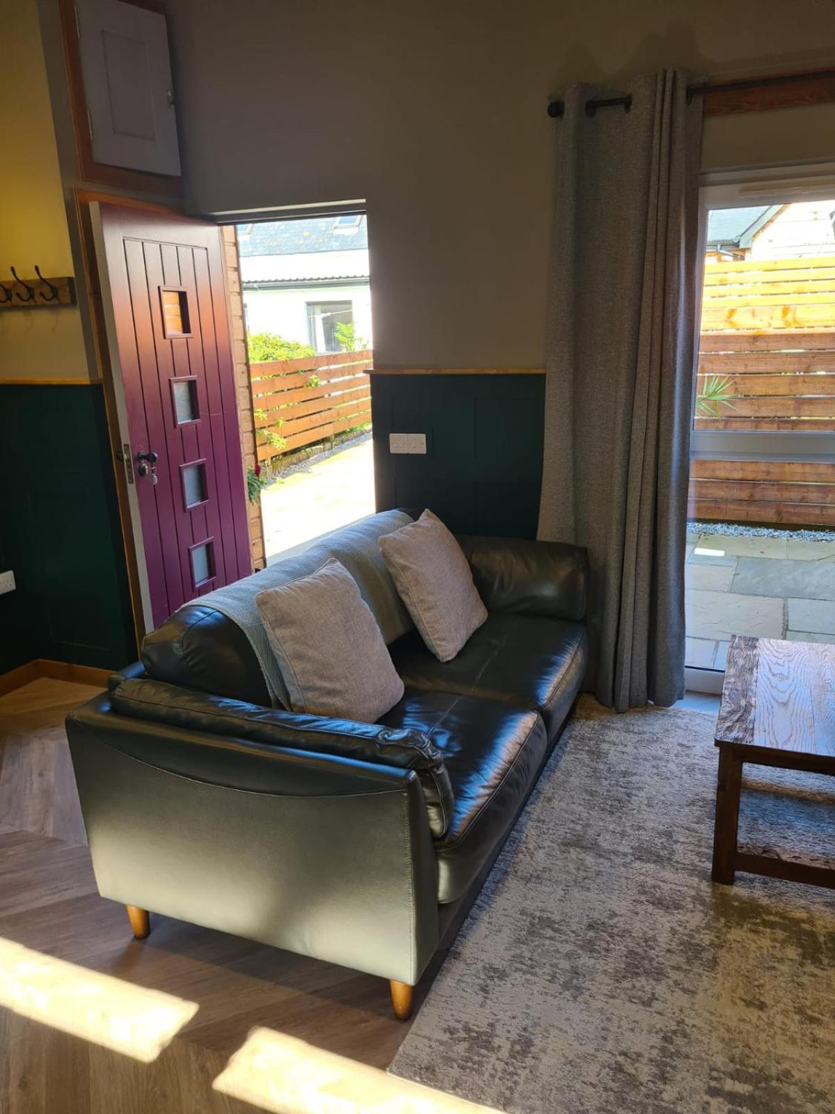 The Hide Apartment Ullapool Bagian luar foto