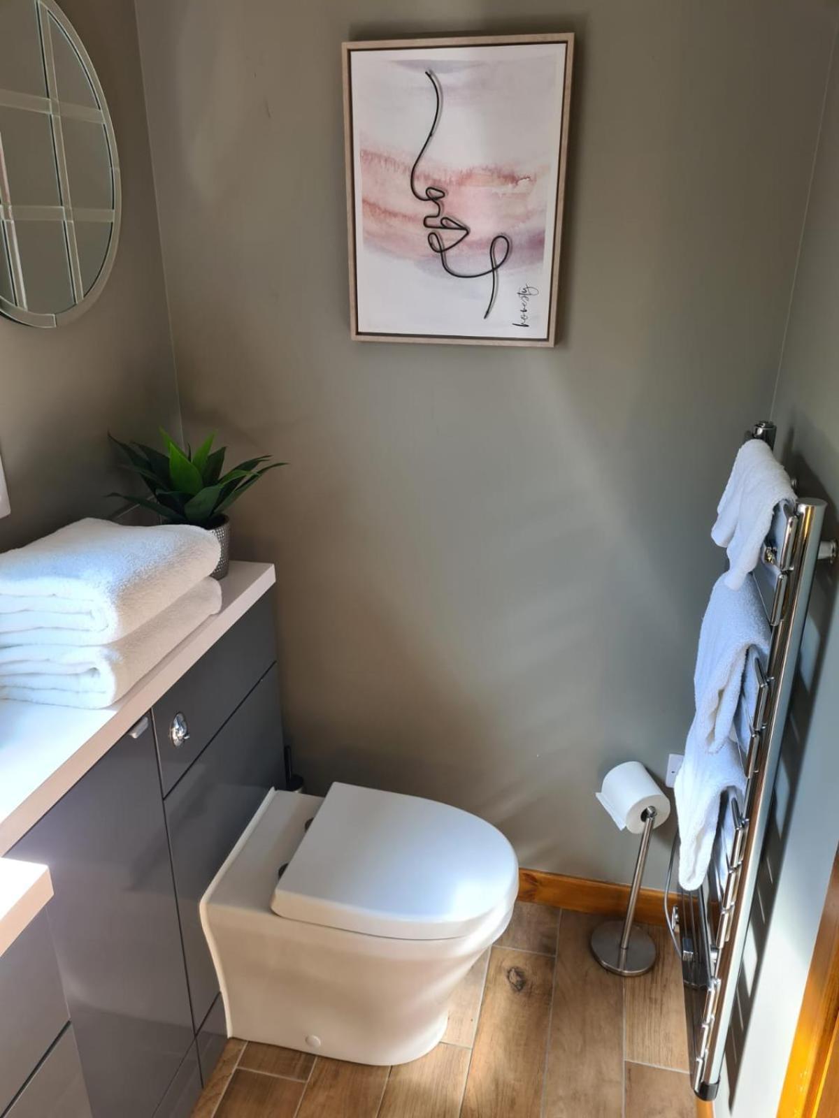 The Hide Apartment Ullapool Bagian luar foto